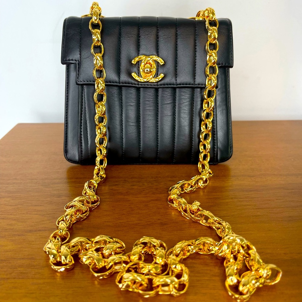 Auth CHANEL CLASSIC 24K  BIJOUX CHAIN VINTAGE CROSSBODY MINI FLAP BAG Black